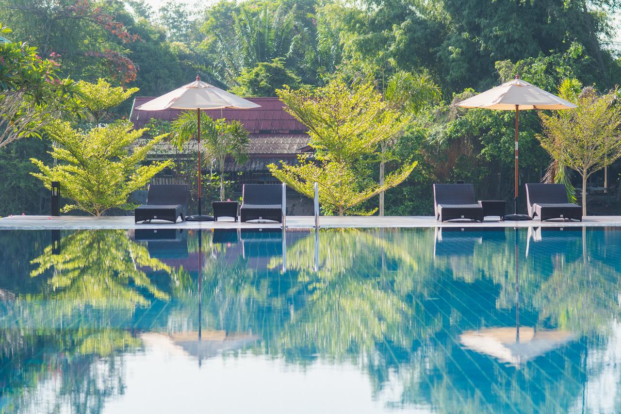 Hotel The Peak Chanthaburi Esterno foto