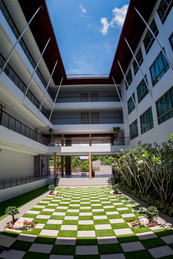 Hotel The Peak Chanthaburi Esterno foto