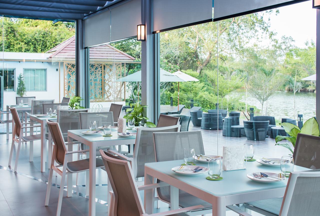 Hotel The Peak Chanthaburi Esterno foto
